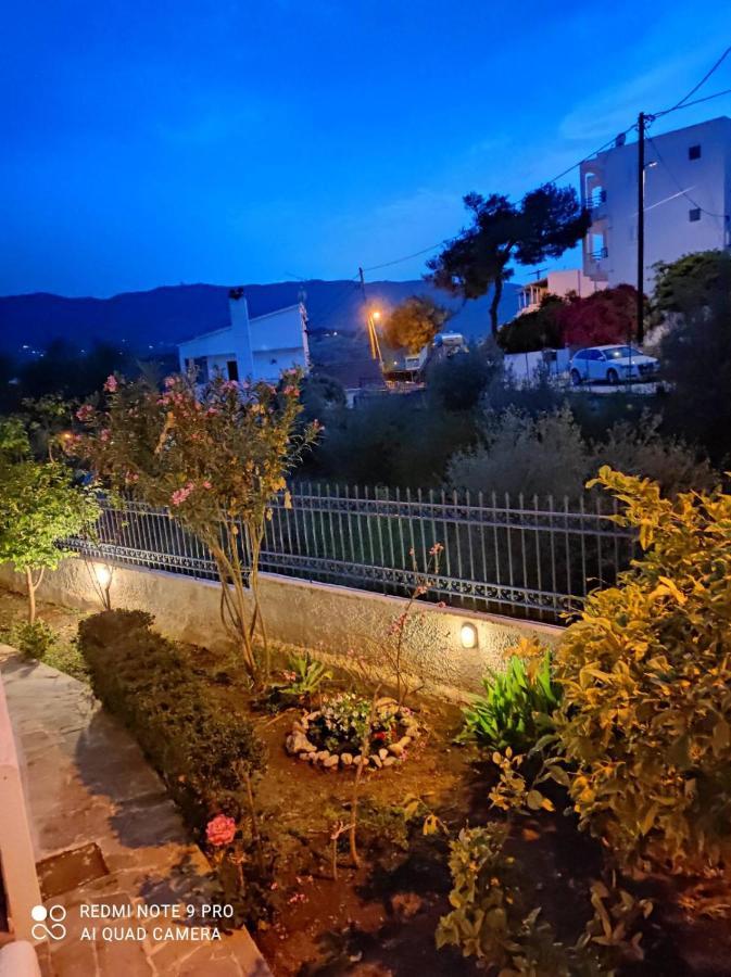 Villa Rigos House At Askeli Beach, Poros Island Poros Town Exterior foto